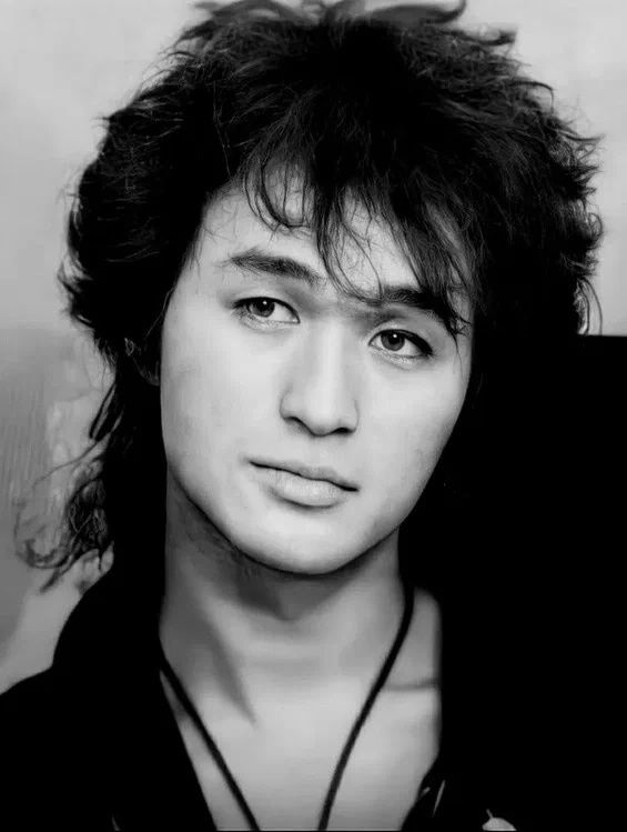 Tsoi in his youth